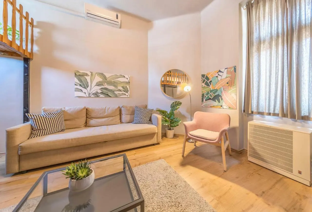 Kurkuma Apartment Budapest