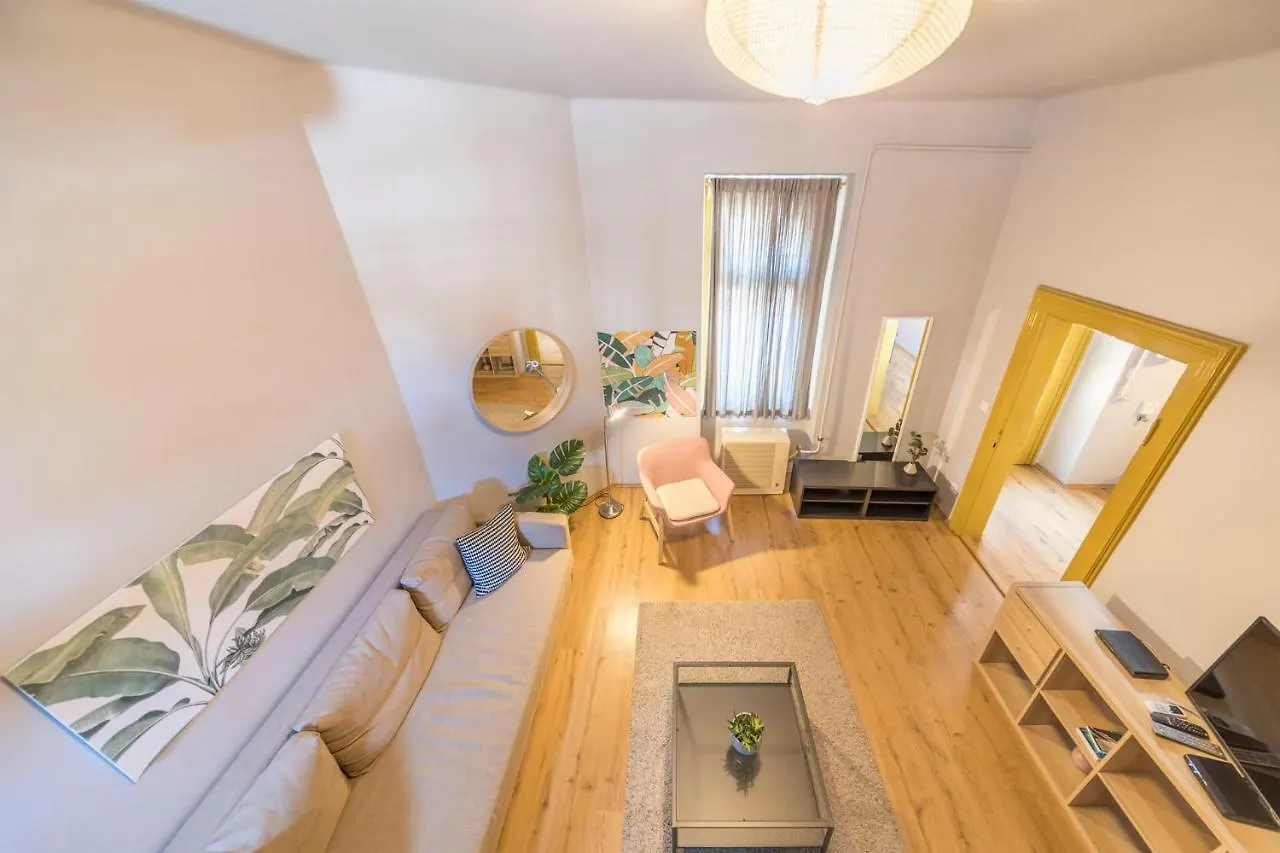 Kurkuma Apartment Budapest Ungarn